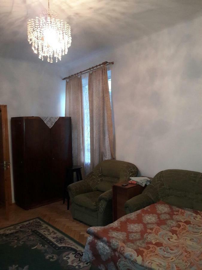 Квартира між вокзалом і центром Львів Екстер'єр фото